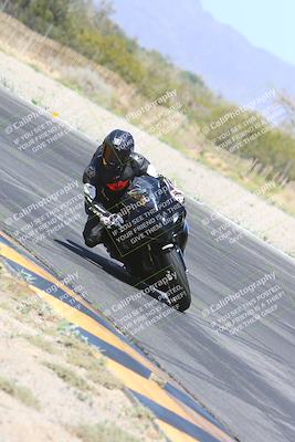 media/Apr-13-2024-SoCal Trackdays (Sat) [[f1617382bd]]/8-Turn 3 Inside (1145am)/